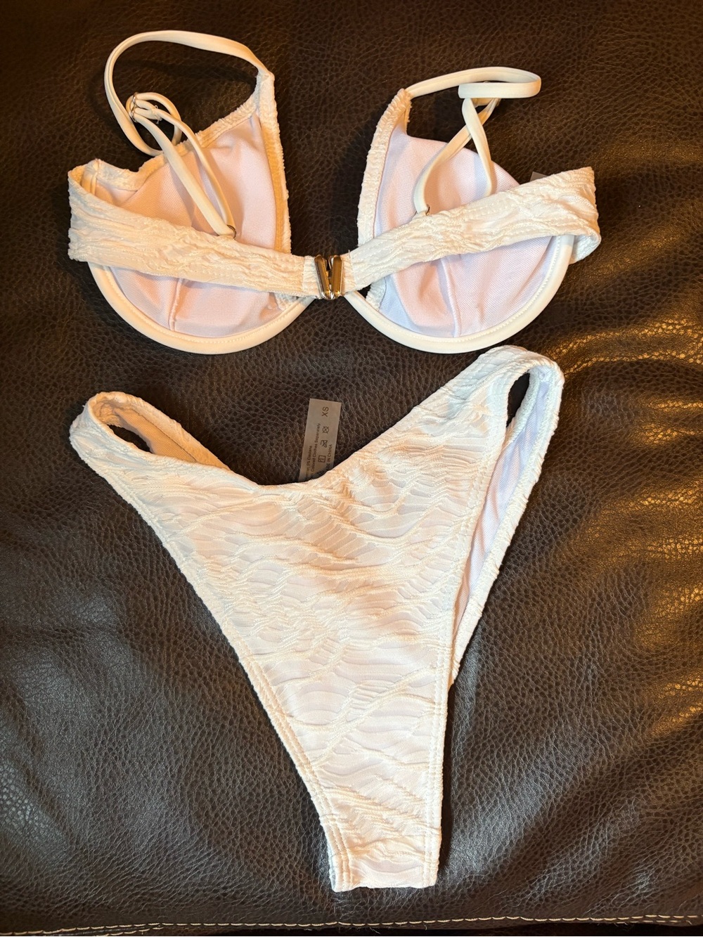 White Textured Bikini Set - Picture 2 of 5